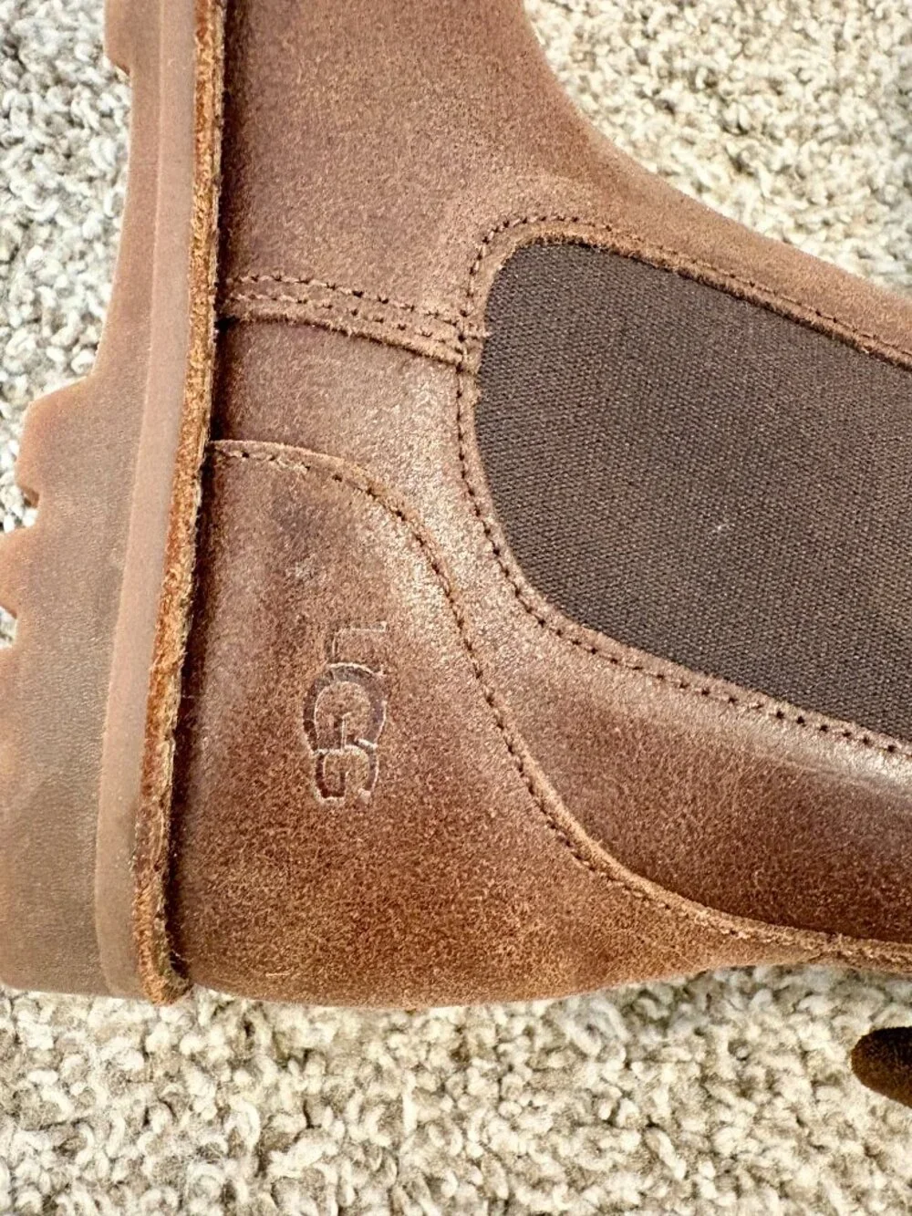 Kids UGG Callum Chelsea Ankle Boots Size 12 Brown Zippered EUC Boy or Girl